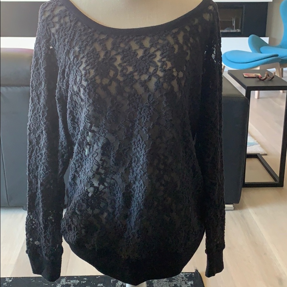 Guess long sleeve lace top with zipper - size XL